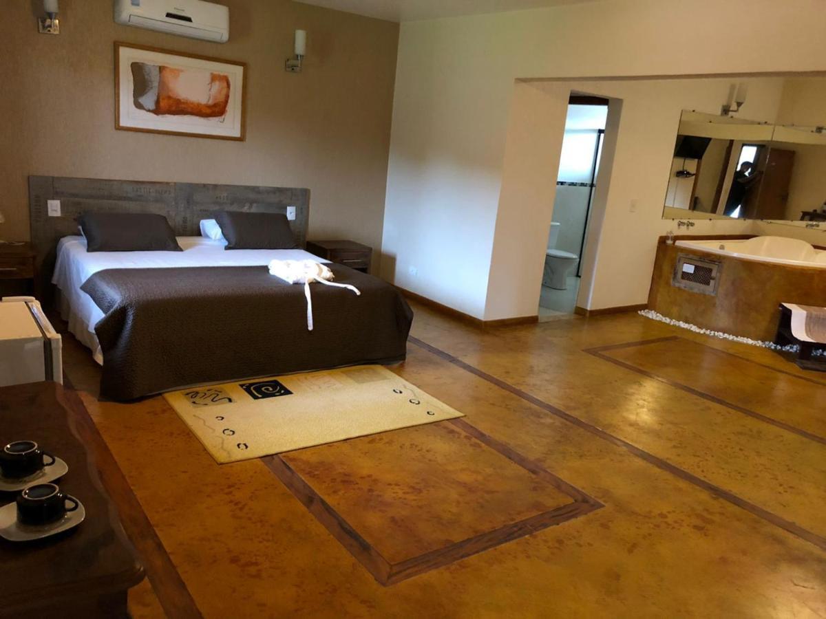 Alto Paraíso de Goiás Chappada Hotel מראה חיצוני תמונה